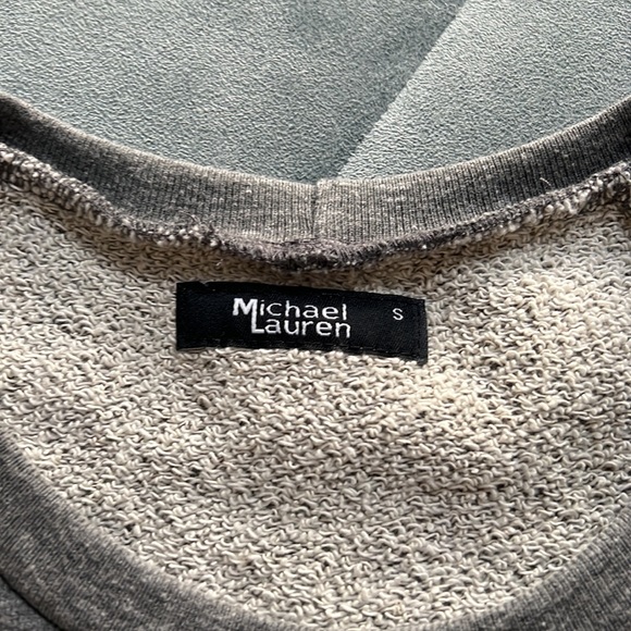 Women’s size small sweatshirt - Picture 2 of 3